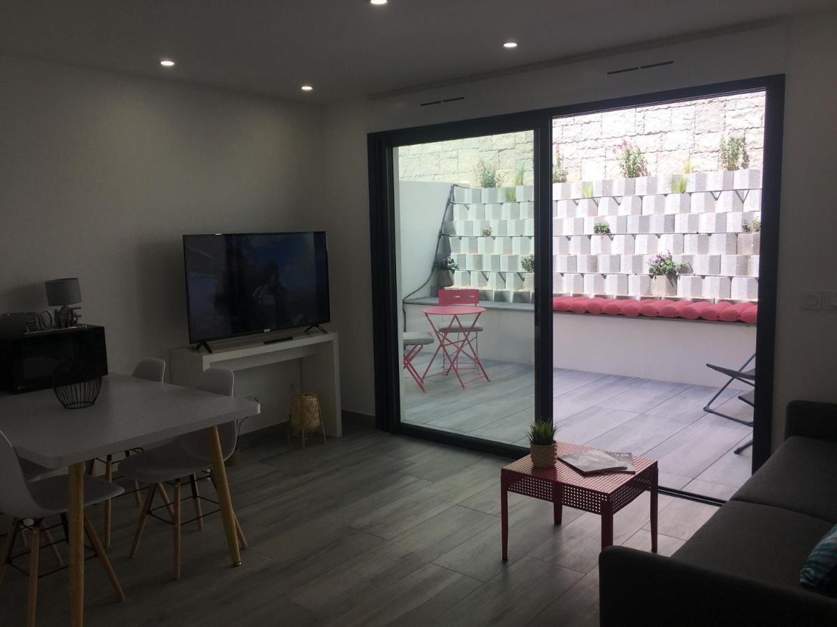 Studio de prestige dans résidence face à la mer Bandol Esterno foto